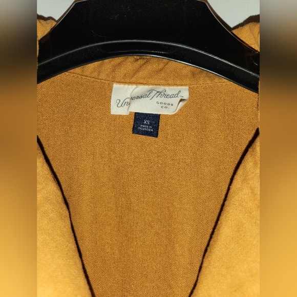 Universal Thread collared shorts romper mustard fall Women's XS - Picture 9 of 12